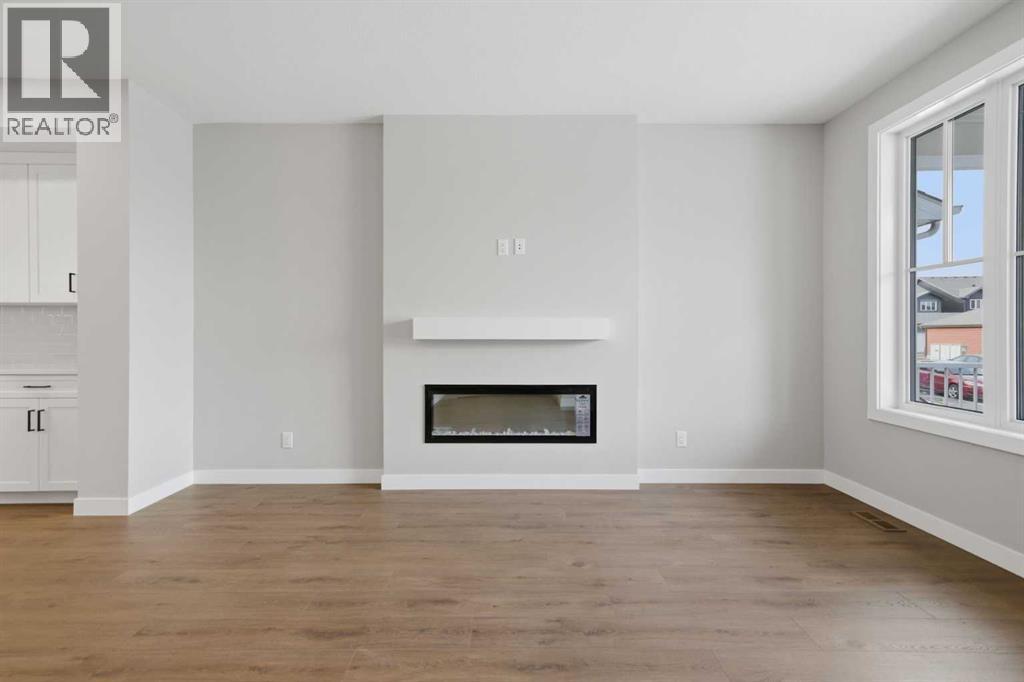 51 Belvedere Crescent Se, Calgary, Alberta  T2A 7Z9 - Photo 5 - A2282282