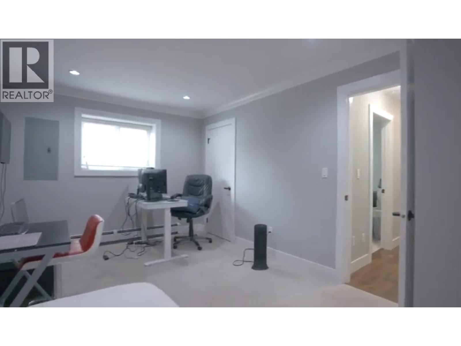 24073 102 Avenue, Maple Ridge, British Columbia  V2W 1J1 - Photo 11 - R3086545