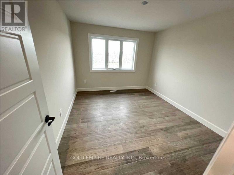 1919 Fountain Grass Drive S, London South, Ontario  N6K 4P9 - Photo 36 - X12769384