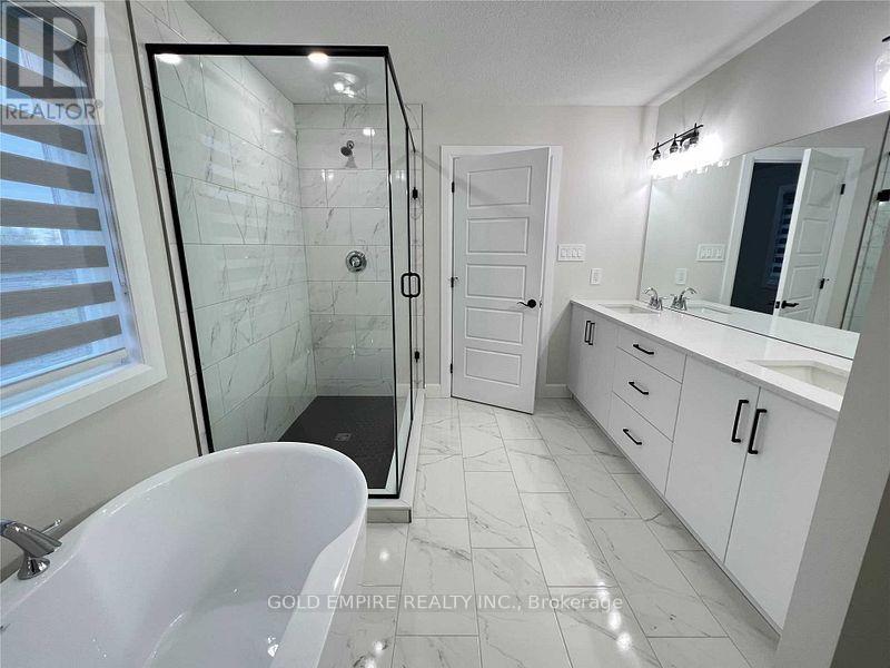 1919 Fountain Grass Drive S, London South, Ontario  N6K 4P9 - Photo 38 - X12769384