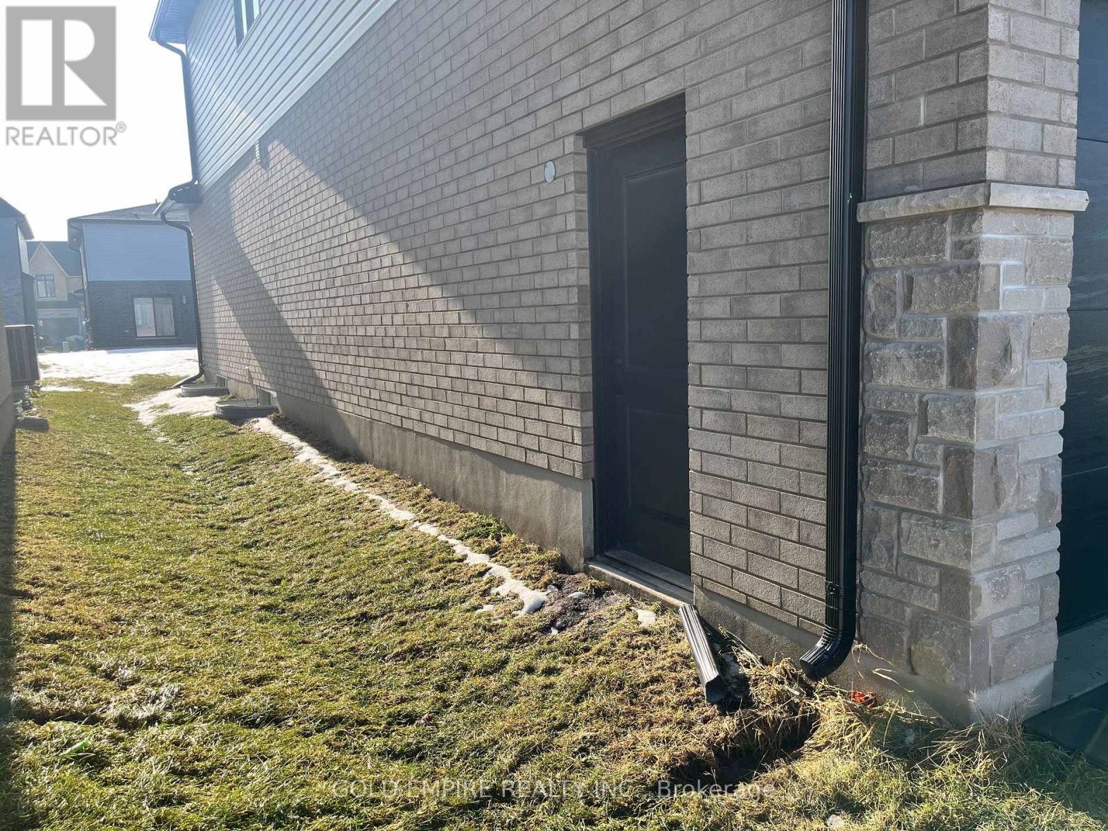 1919 Fountain Grass Drive S, London South, Ontario  N6K 4P9 - Photo 46 - X12769384