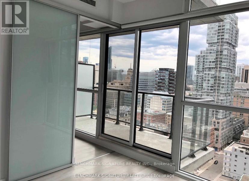 2009 - 290 Adelaide Street W, Toronto, Ontario  M5V 1P6 - Photo 5 - C12769390