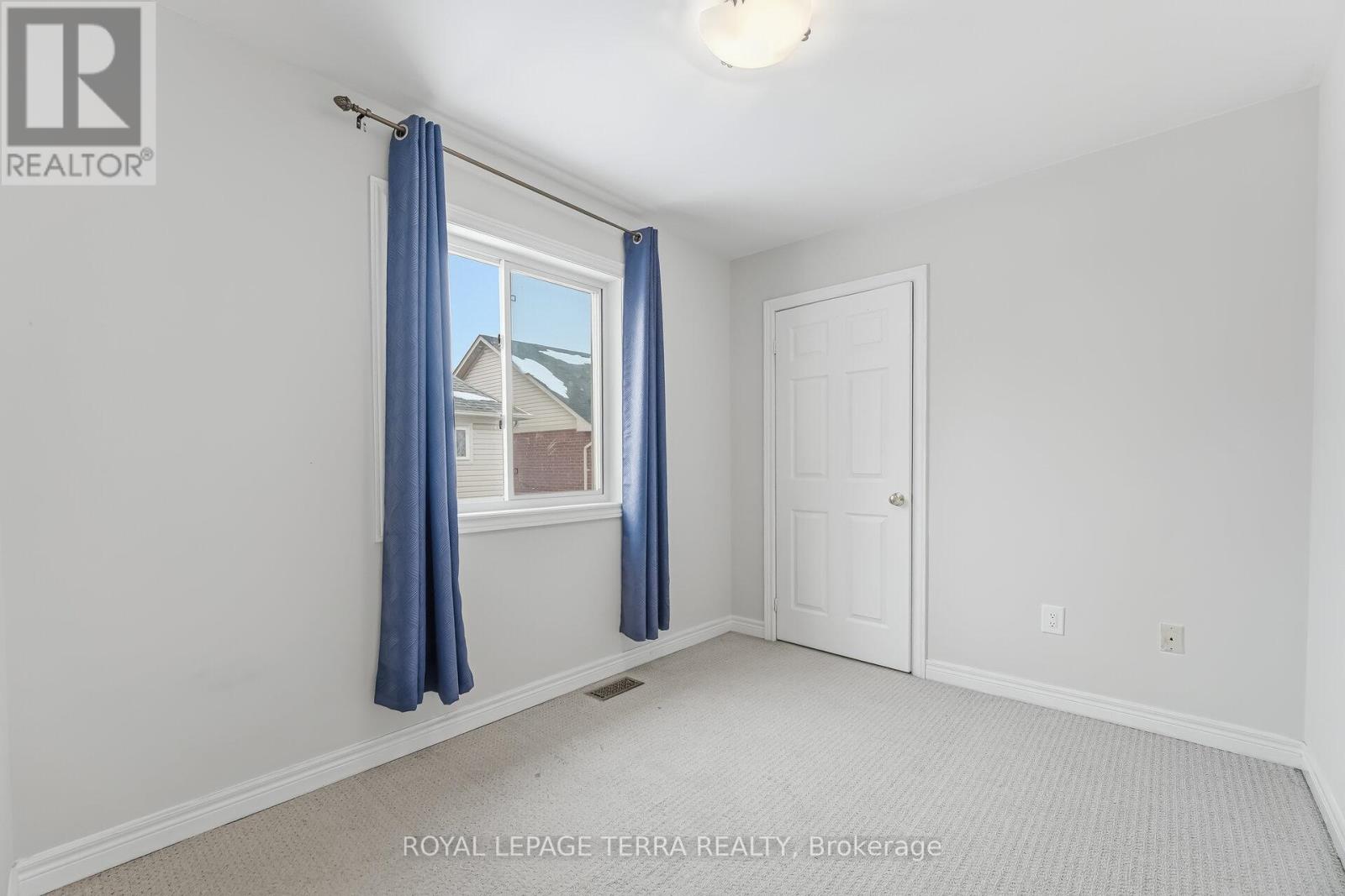 65 Aldonschool Court, Ajax, Ontario  L1S 0C5 - Photo 32 - E12769398