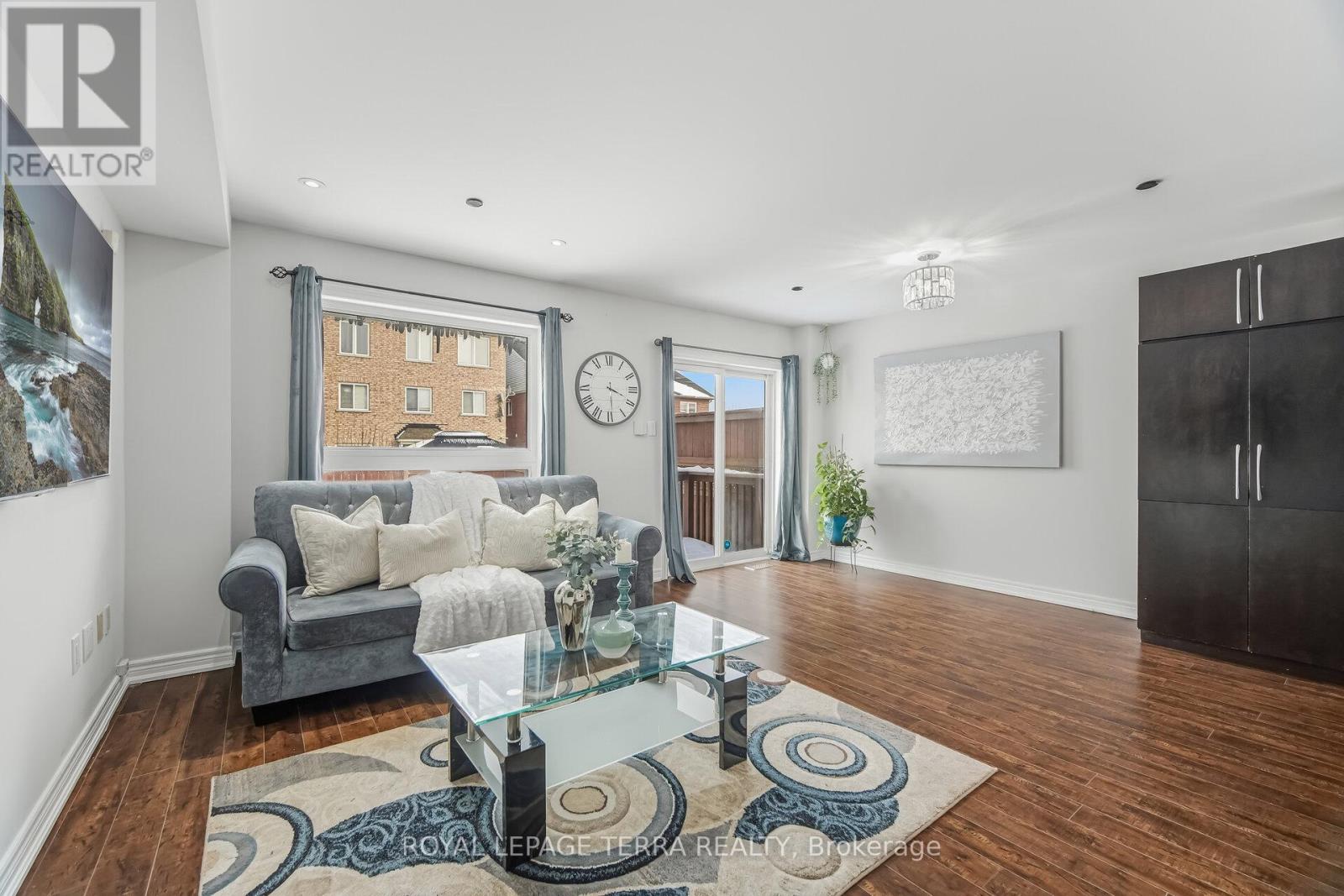 65 Aldonschool Court, Ajax, Ontario  L1S 0C5 - Photo 6 - E12769398