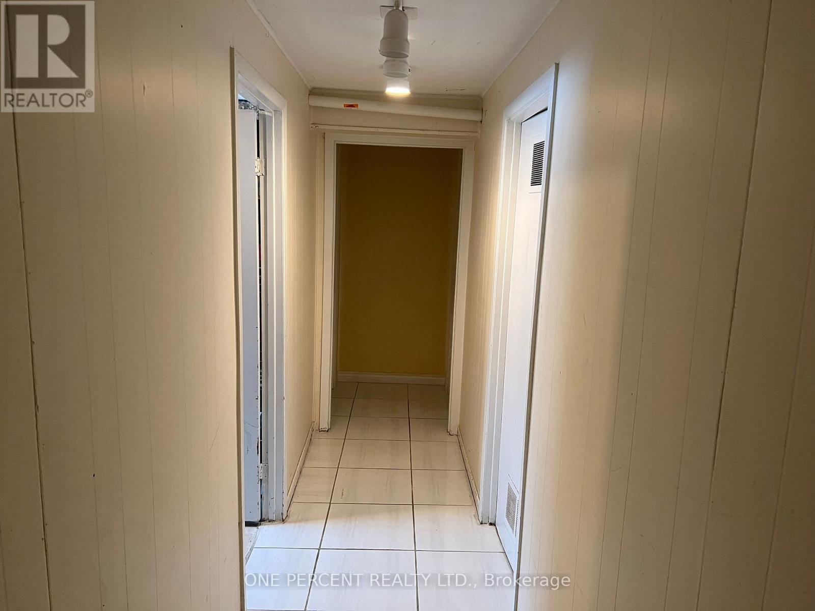 80 Fallingdale Crescent, Toronto (York University Heights), Ontario  M3J 1C5 - Photo 11 - W12769380