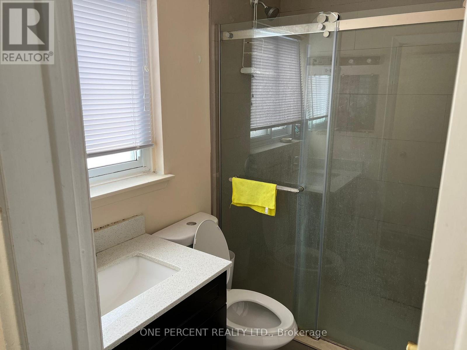 80 Fallingdale Crescent, Toronto (York University Heights), Ontario  M3J 1C5 - Photo 12 - W12769380