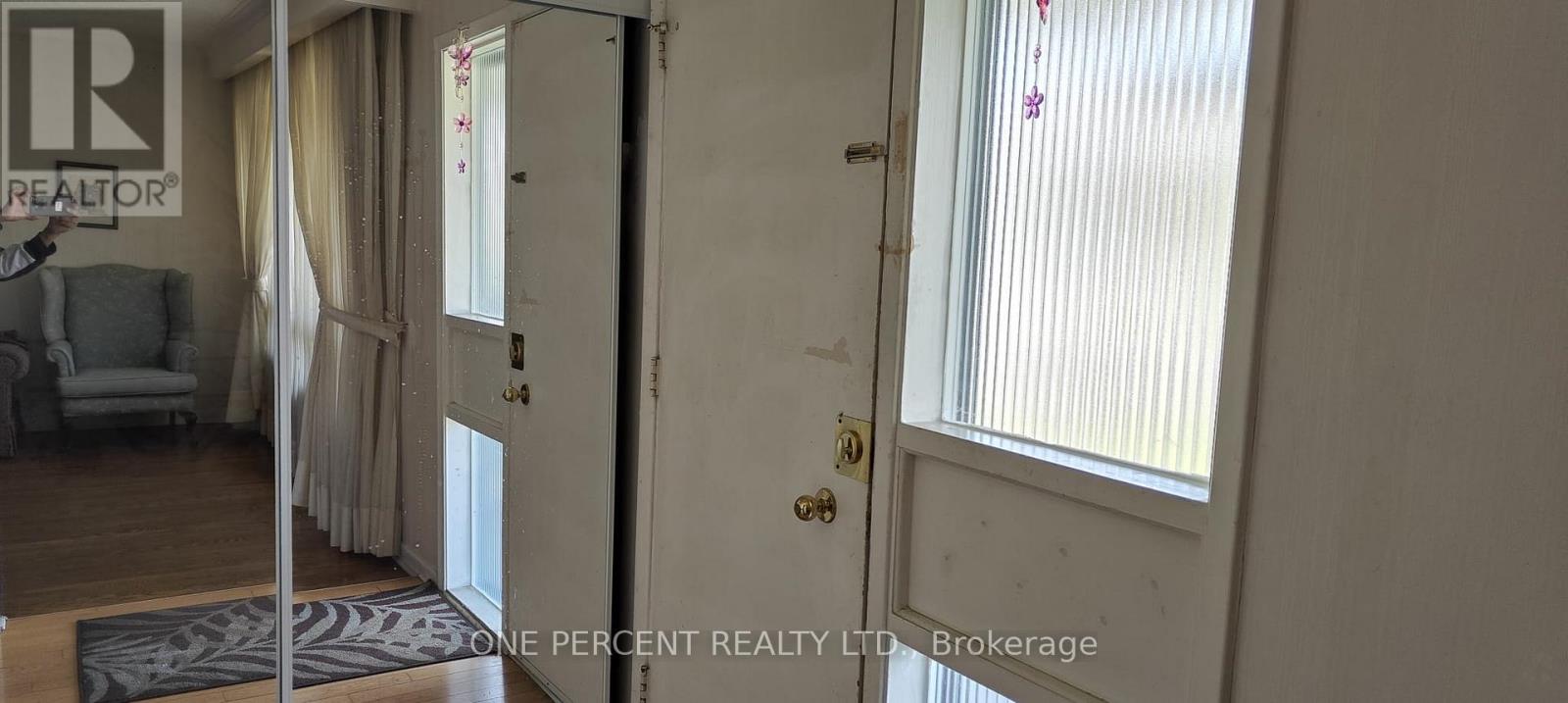 80 Fallingdale Crescent, Toronto (York University Heights), Ontario  M3J 1C5 - Photo 28 - W12769380