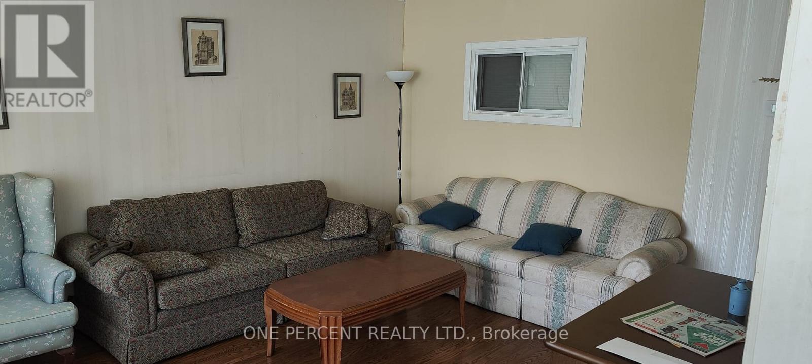 80 Fallingdale Crescent, Toronto (York University Heights), Ontario  M3J 1C5 - Photo 29 - W12769380