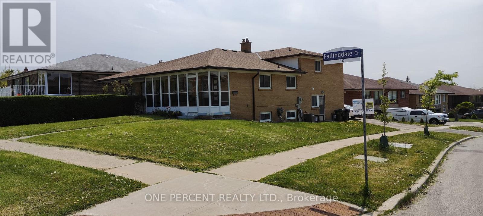 80 Fallingdale Crescent, Toronto (York University Heights), Ontario  M3J 1C5 - Photo 33 - W12769380