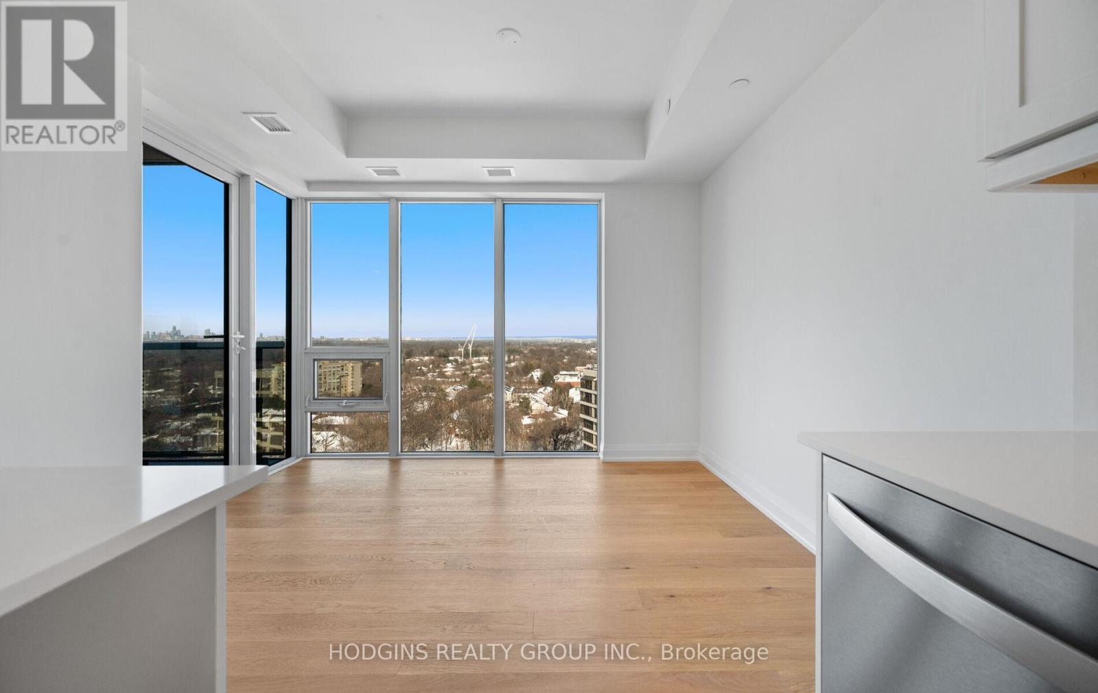 1801 - 1035 Southdown Road, Mississauga, Ontario  L5J 0A3 - Photo 14 - W12769388