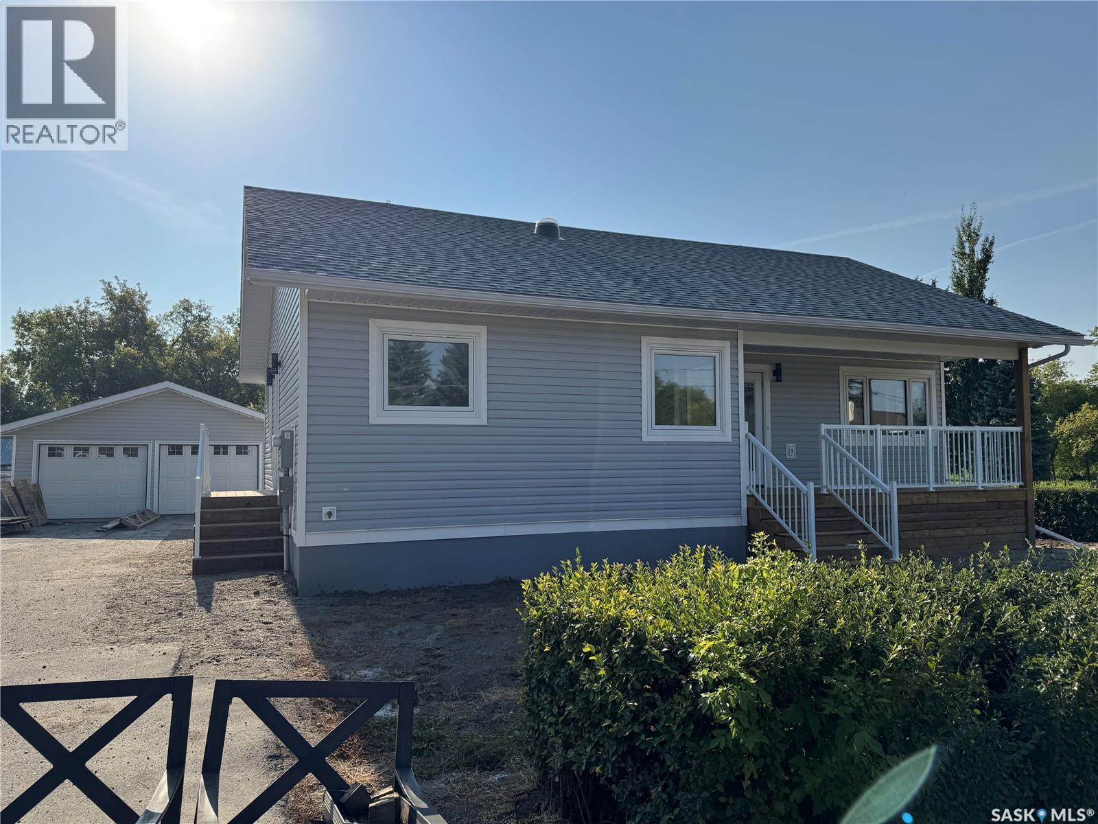 109 Ash Street, Wolseley, Saskatchewan  S0G 5H0 - Photo 1 - SK019032