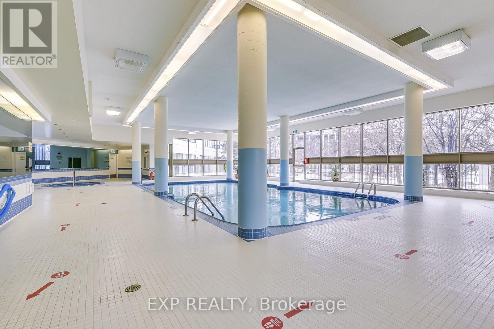 901 - 350 Rathburn Drive W, Mississauga, Ontario  L5B 3Y2 - Photo 18 - W12706968