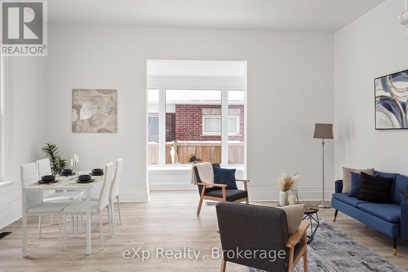 70 Goderich Street W, Huron East, Ontario  N0K 1W0 - Photo 12 - X12769416