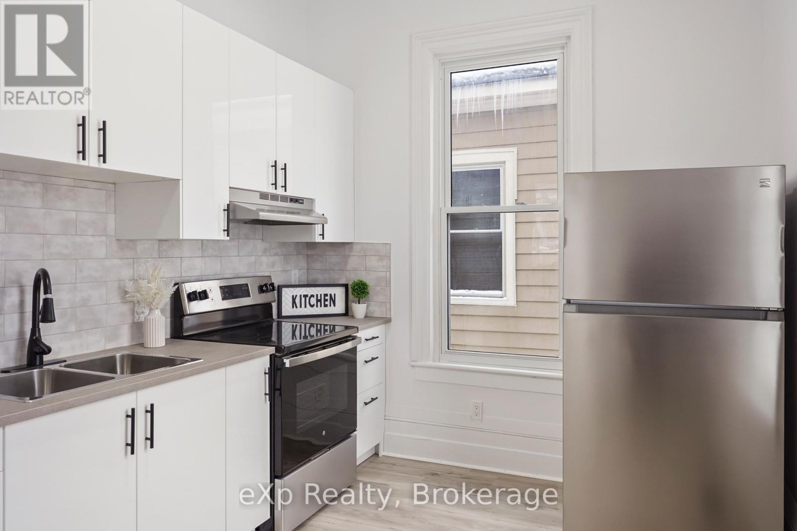 70 Goderich Street W, Huron East, Ontario  N0K 1W0 - Photo 15 - X12769416