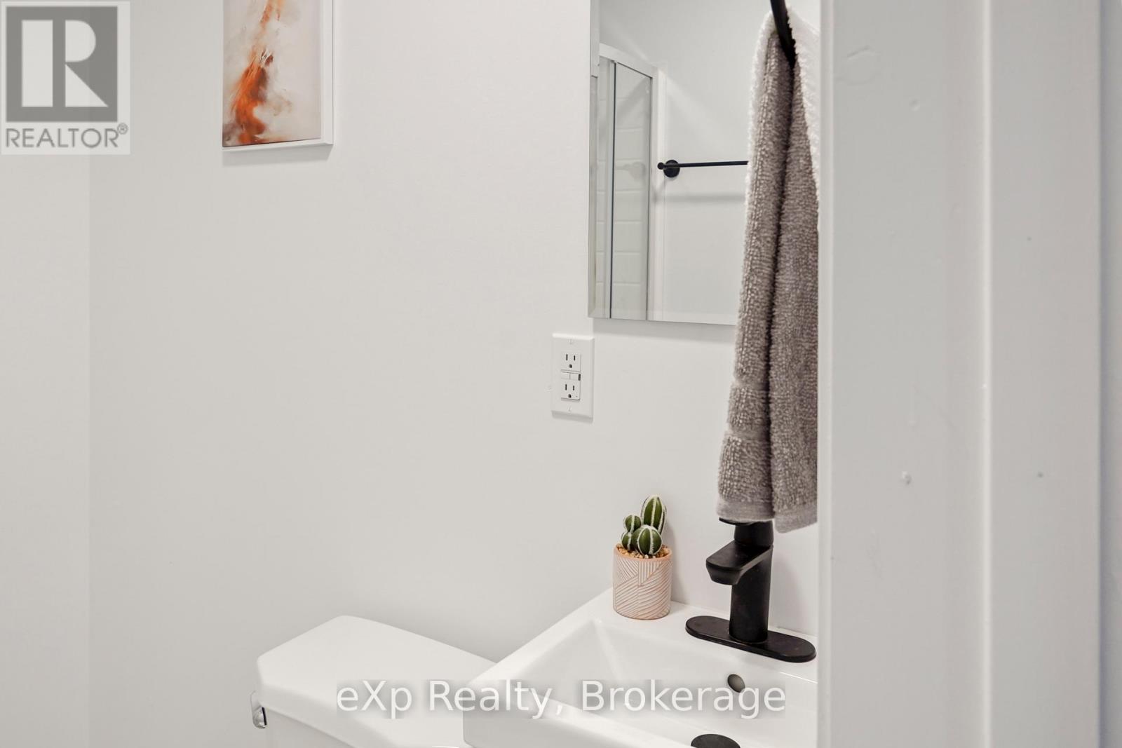 70 Goderich Street W, Huron East, Ontario  N0K 1W0 - Photo 24 - X12769416