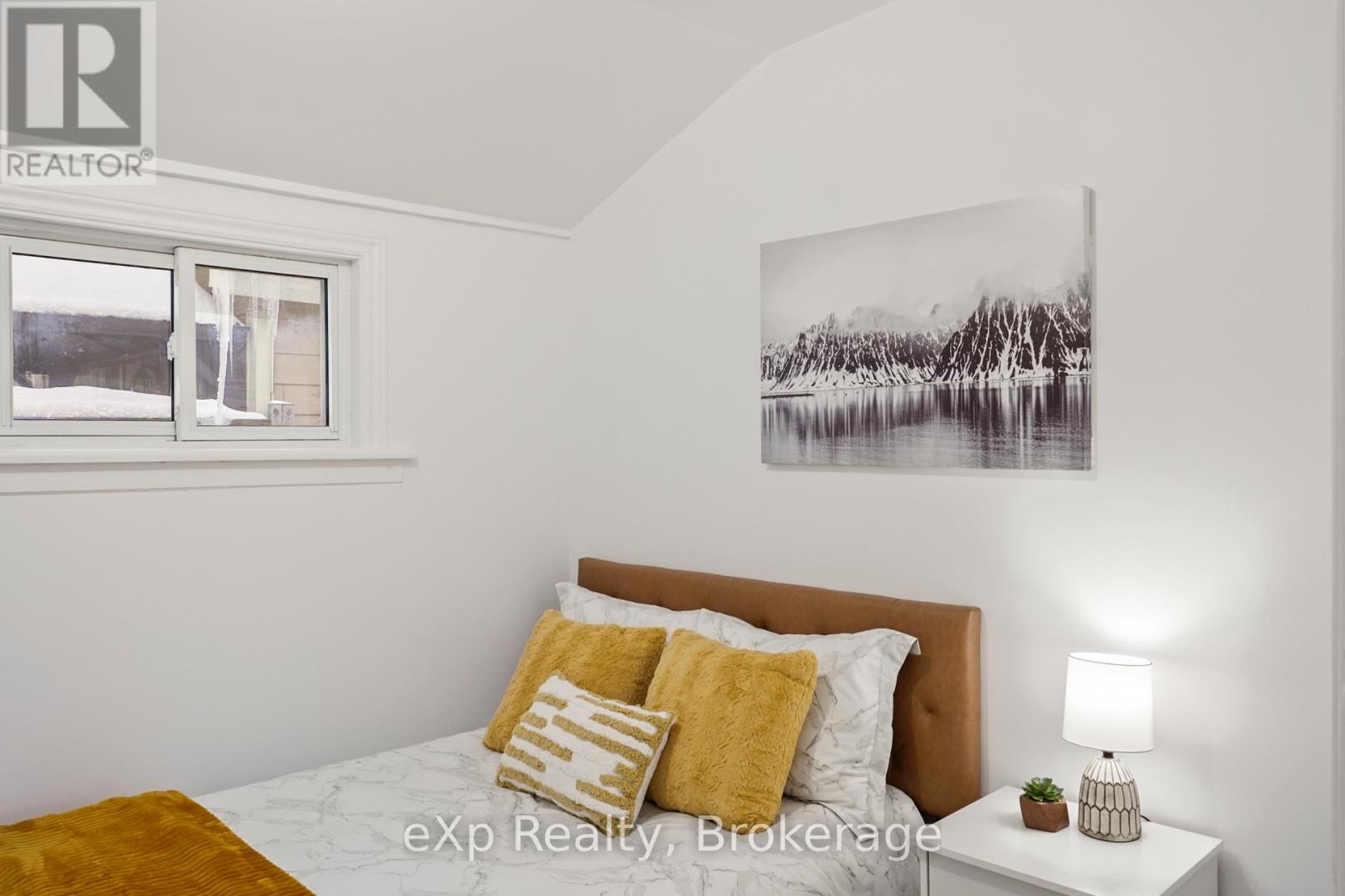 70 Goderich Street W, Huron East, Ontario  N0K 1W0 - Photo 34 - X12769416