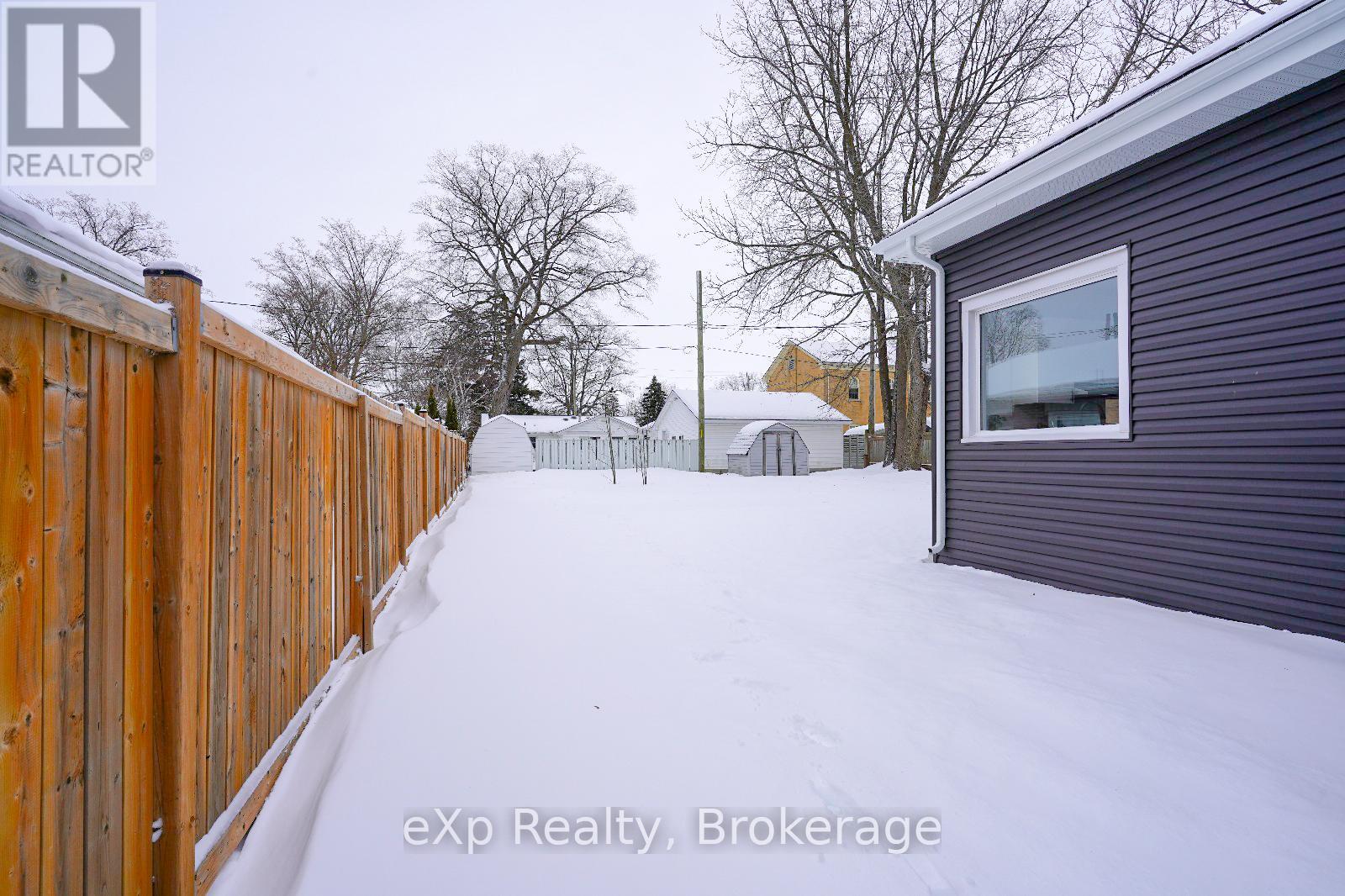 70 Goderich Street W, Huron East, Ontario  N0K 1W0 - Photo 40 - X12769416