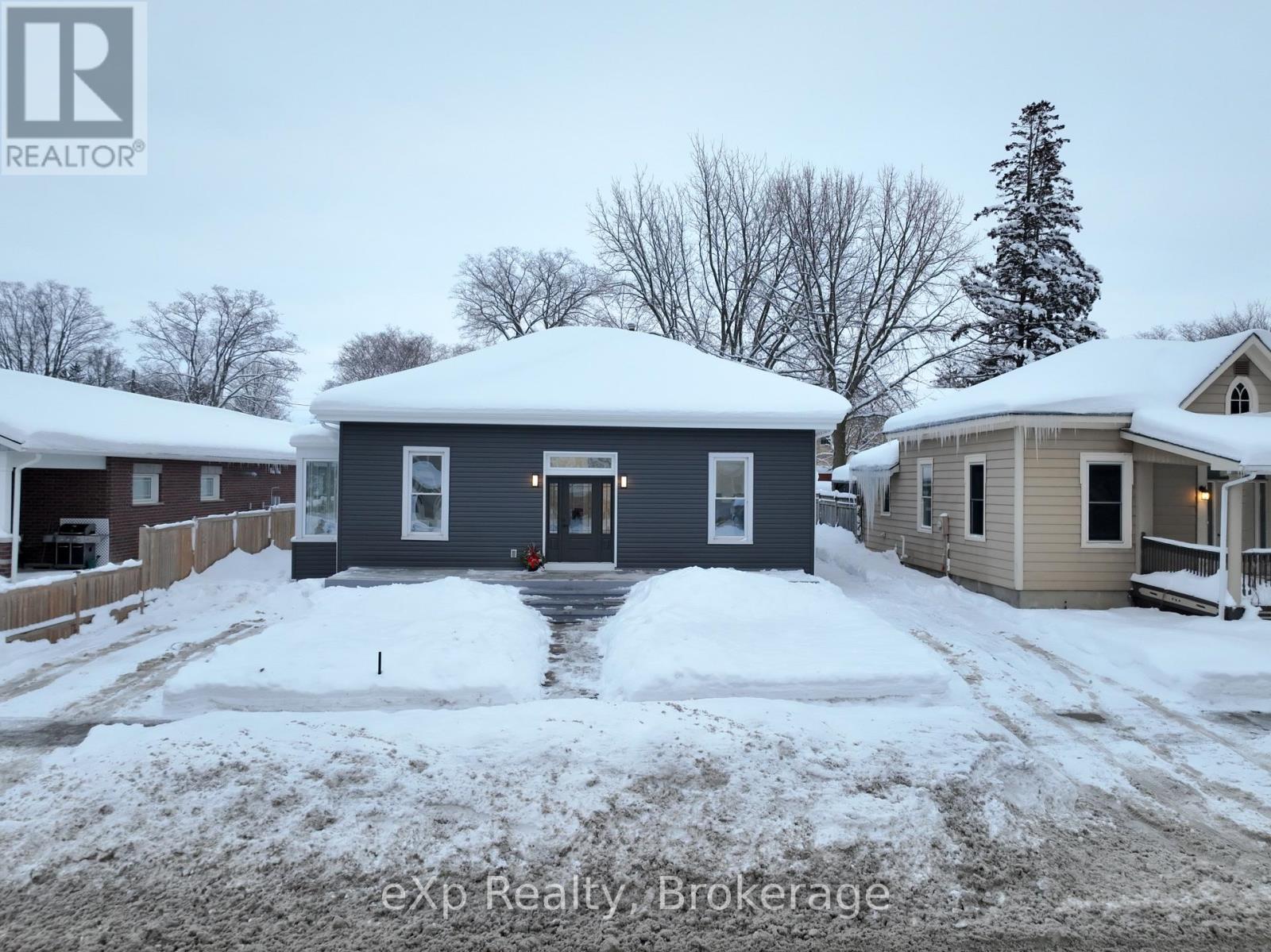 70 Goderich Street W, Huron East, Ontario  N0K 1W0 - Photo 43 - X12769416