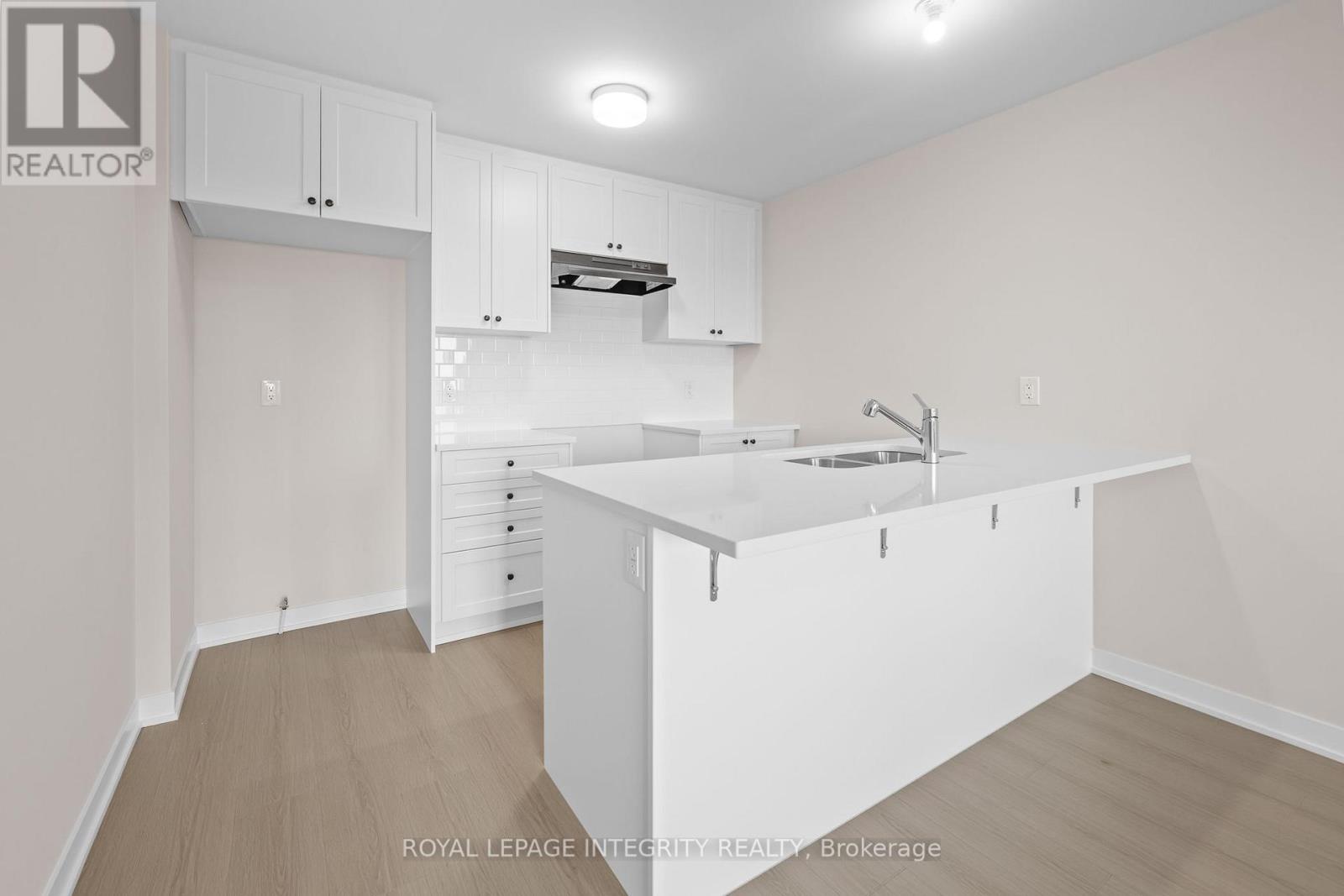 523 Celestine Private, Ottawa, Ontario  K2J 4H7 - Photo 6 - X12769418