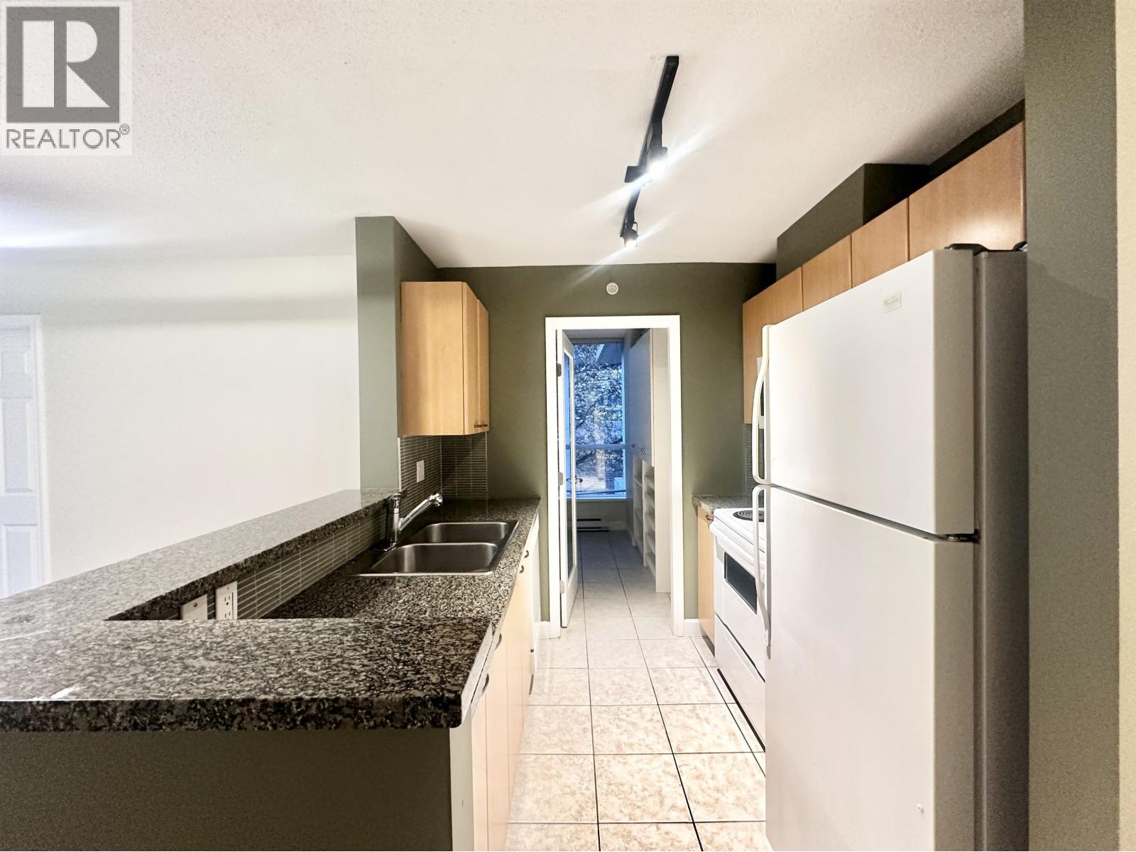 302 1420 W Georgia Street, Vancouver, British Columbia  V6G 3K4 - Photo 5 - R3087708