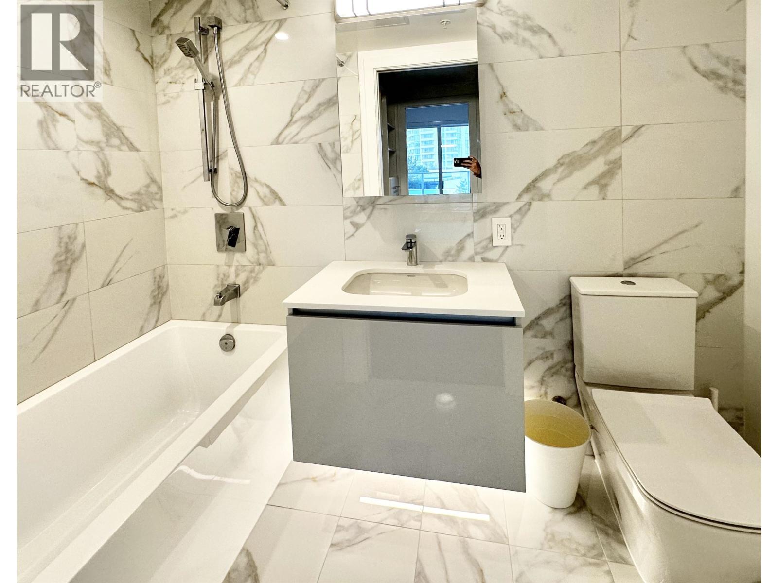 802 5788 Gilbert Road, Richmond, British Columbia  V7C 3V7 - Photo 13 - R3087709