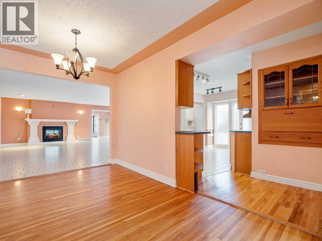 2123 10 Avenue S, Lethbridge, Alberta  T1K 0C3 - Photo 11 - A2280892