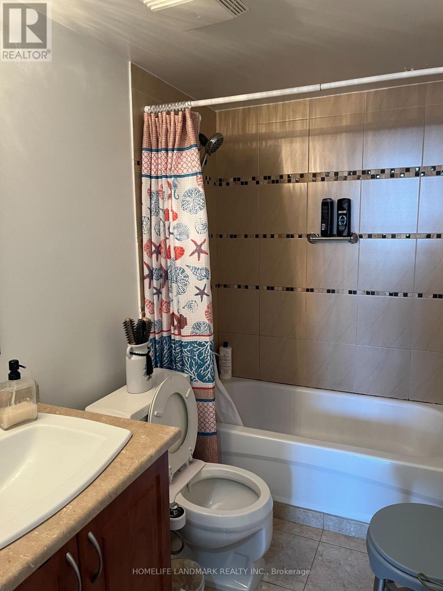 1409 - 812 Burnhamthorpe Road, Toronto, Ontario  M9C 4W1 - Photo 14 - W12646352