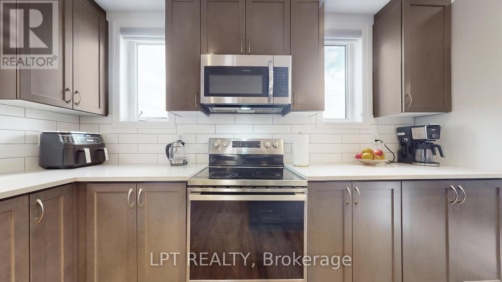 131 Histand Trail, Kitchener, Ontario  N2R 0S2 - Photo 13 - X12769378