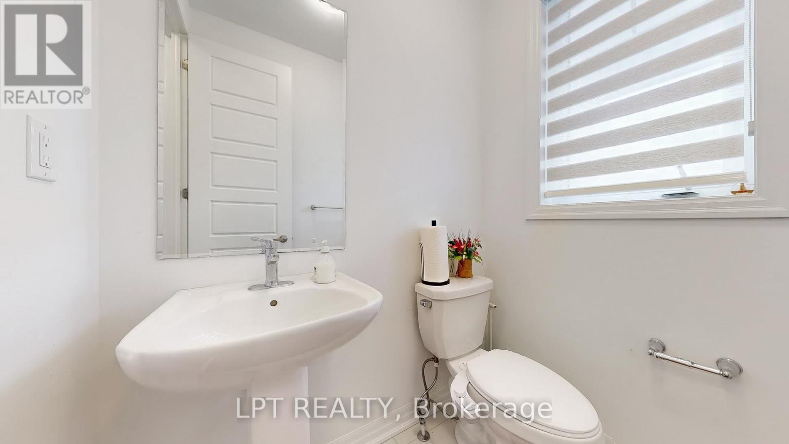 131 Histand Trail, Kitchener, Ontario  N2R 0S2 - Photo 17 - X12769378