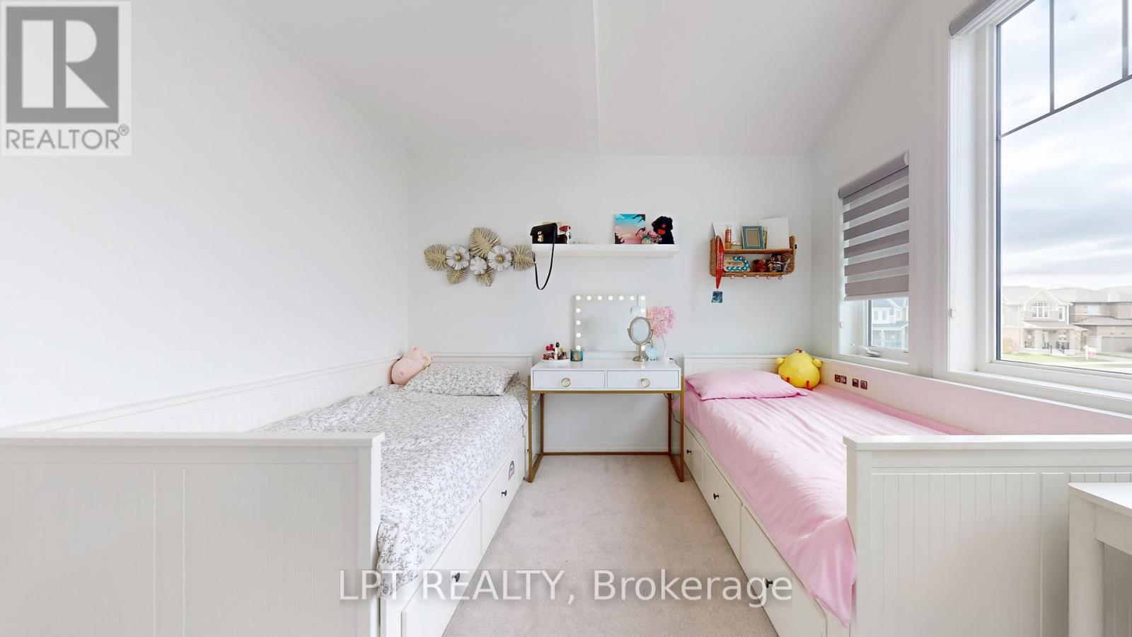 131 Histand Trail, Kitchener, Ontario  N2R 0S2 - Photo 34 - X12769378