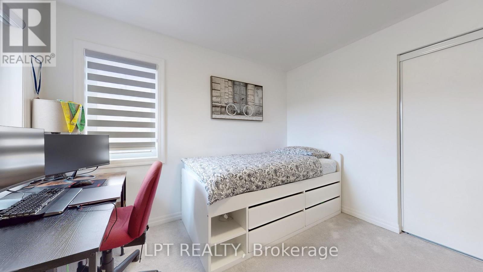 131 Histand Trail, Kitchener, Ontario  N2R 0S2 - Photo 38 - X12769378