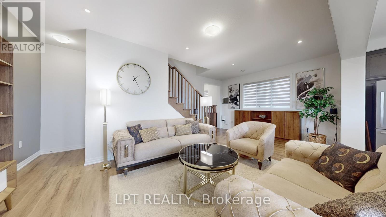 131 Histand Trail, Kitchener, Ontario  N2R 0S2 - Photo 5 - X12769378