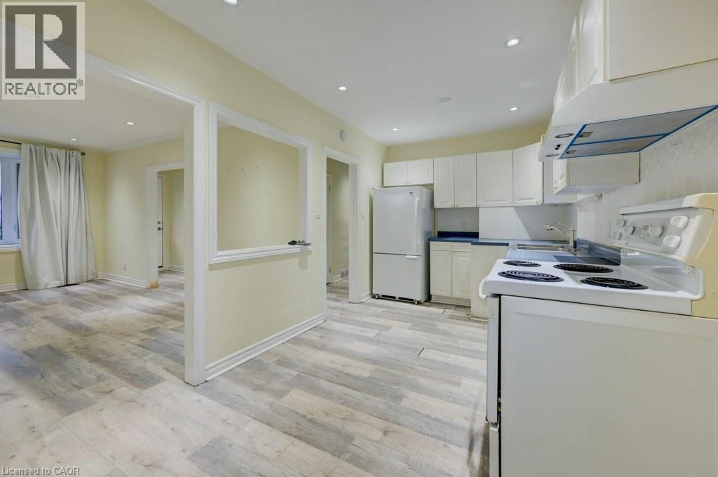 446 Kingsleigh Court, Milton, Ontario  L9T 1X8 - Photo 16 - 40795386