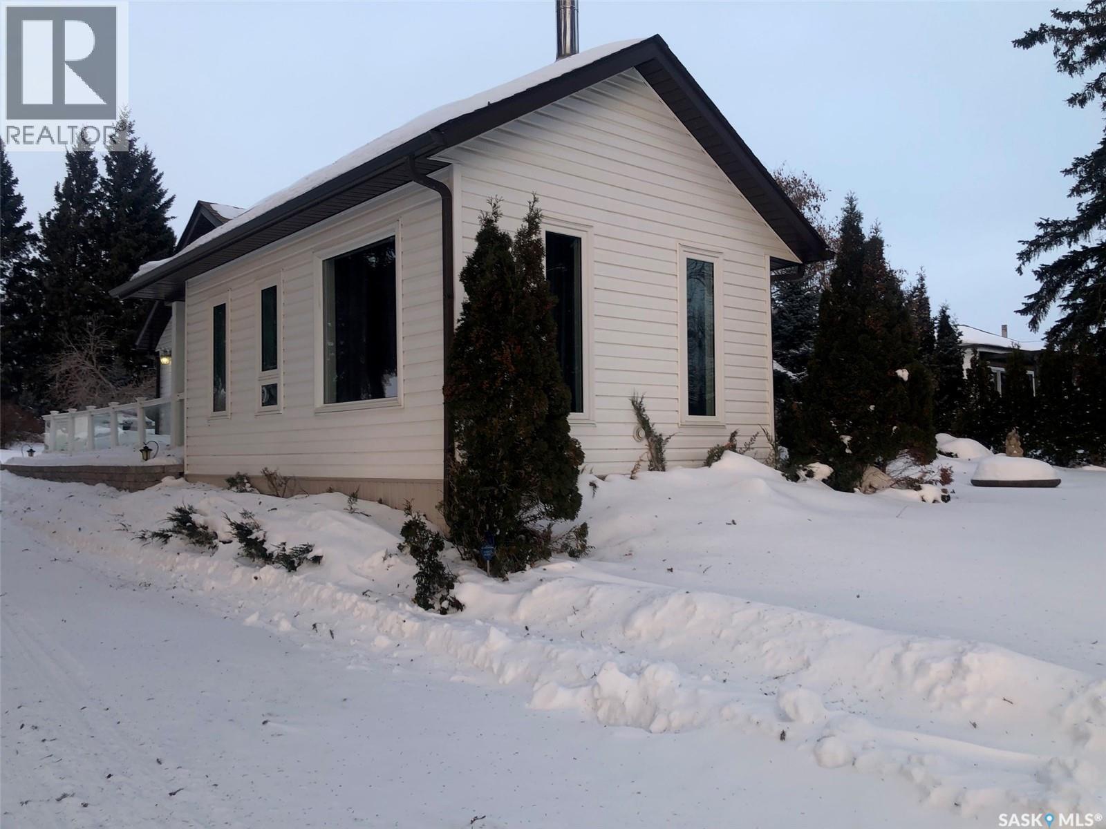 224 Service Road W, Norquay, Saskatchewan  S0A 2V0 - Photo 3 - SK028131