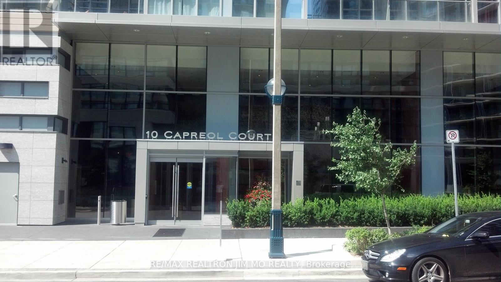 823 - 10 Capreol Court, Toronto (Waterfront Communities), Ontario  M5V 4B3 - Photo 10 - C12760702