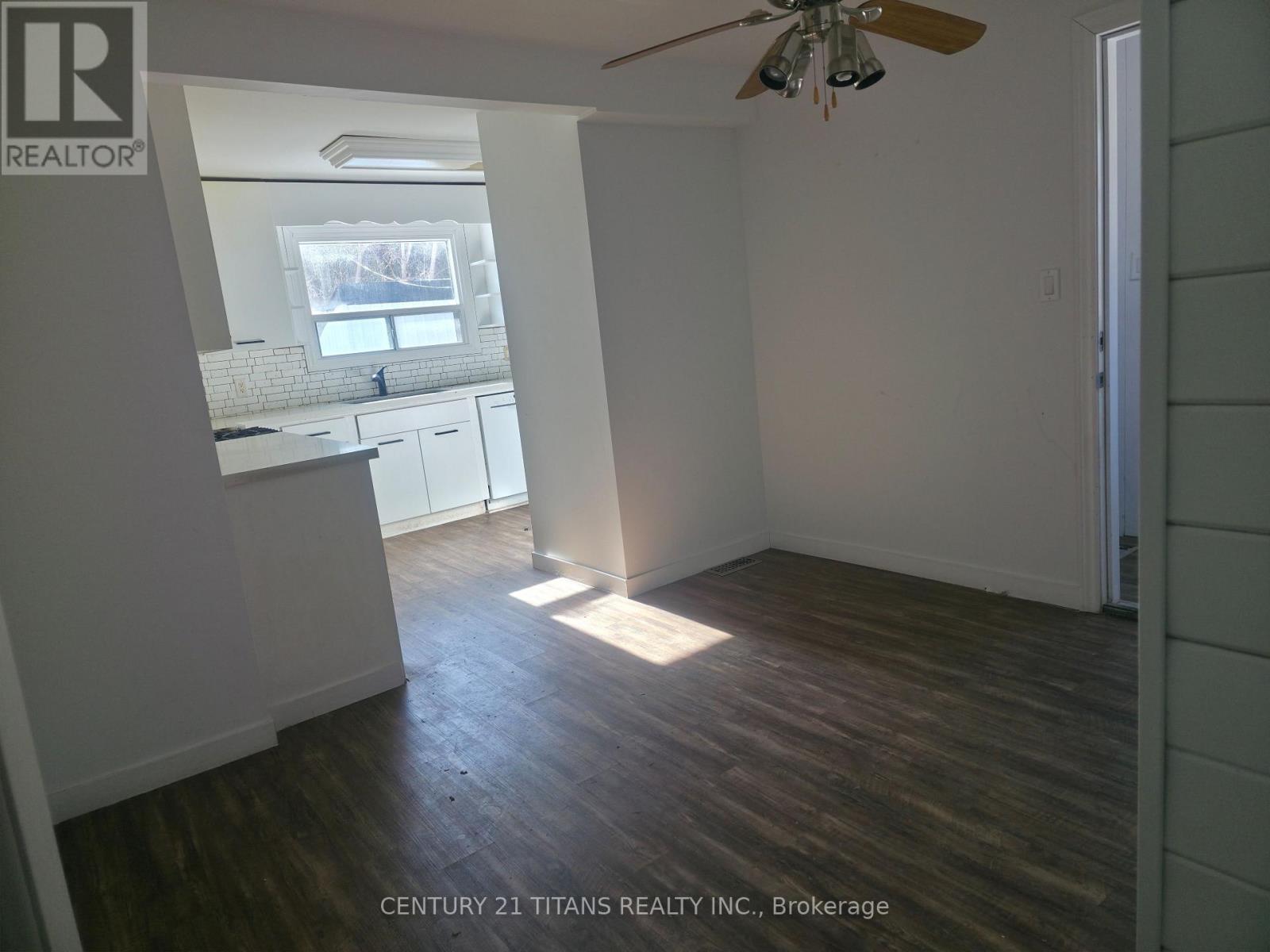 1327 Commerce Street, Pickering, Ontario  L1W 1E1 - Photo 23 - E12769222