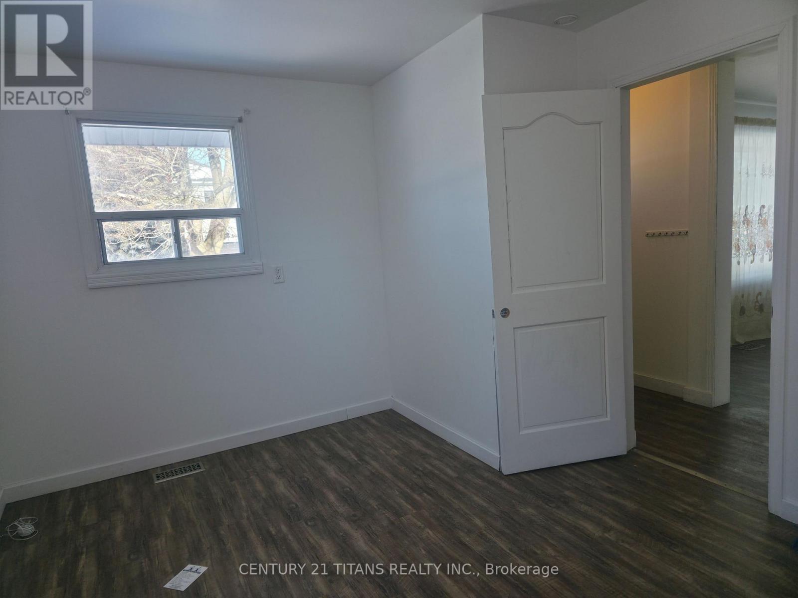 1327 Commerce Street, Pickering, Ontario  L1W 1E1 - Photo 20 - E12769222