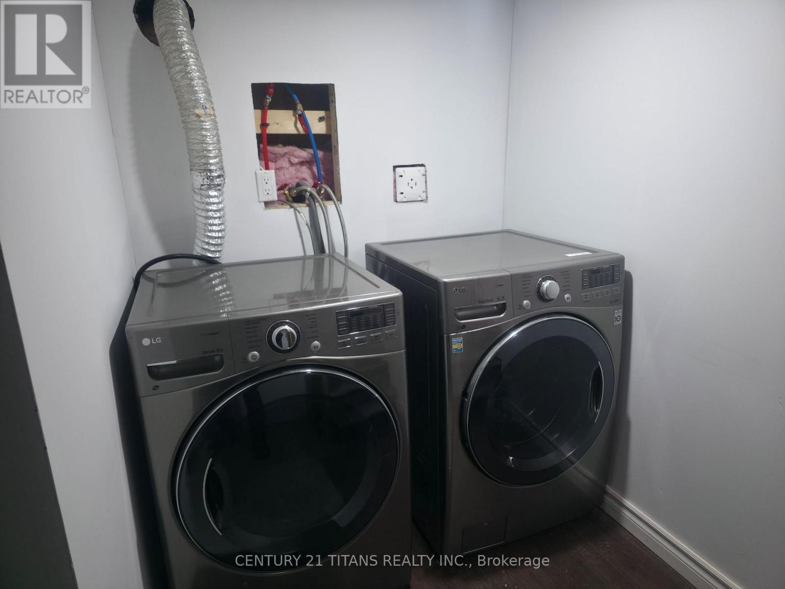 1327 Commerce Street, Pickering, Ontario  L1W 1E1 - Photo 34 - E12769222