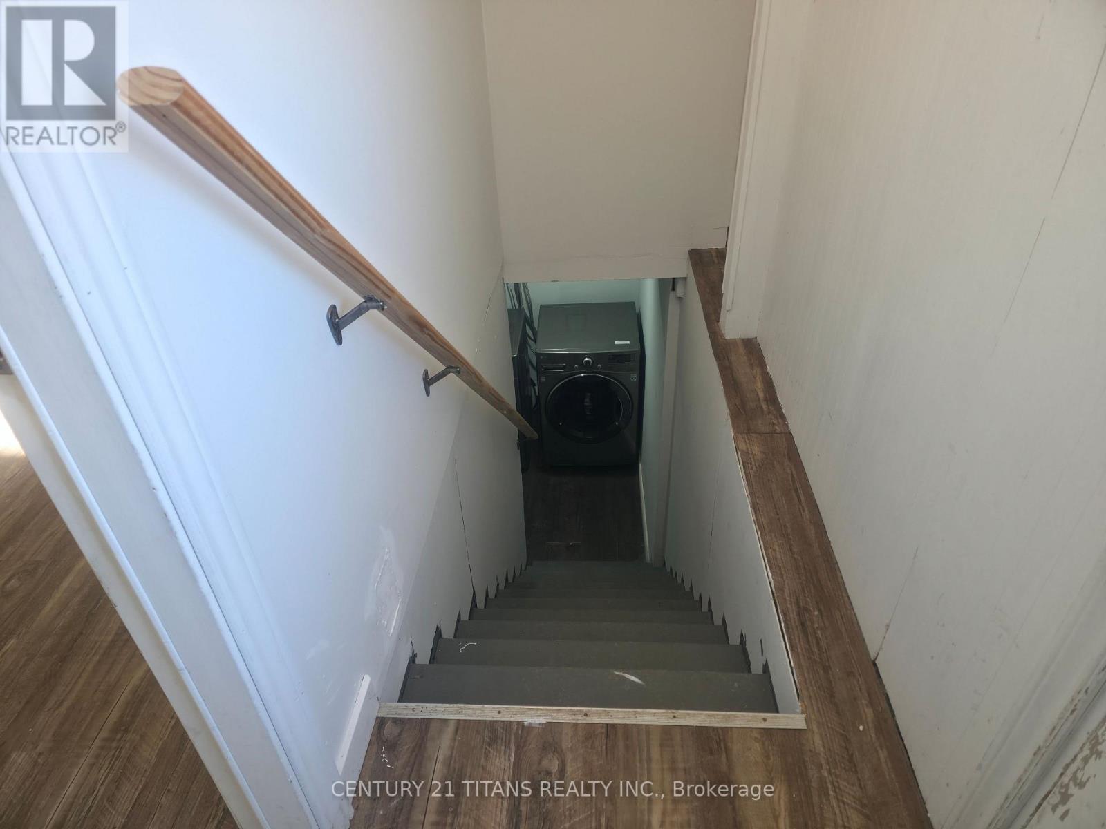 1327 Commerce Street, Pickering, Ontario  L1W 1E1 - Photo 33 - E12769222