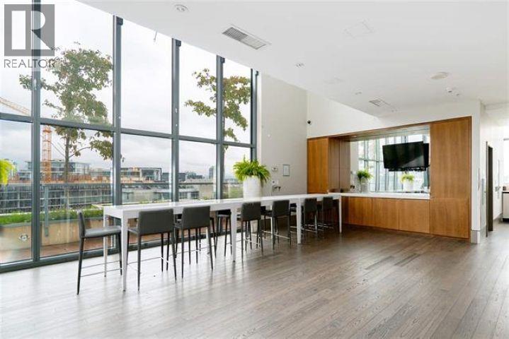 Listing Picture 13 of 15 : 296 W 1ST AVENUE, Vancouver / 溫哥華 - 魯藝地產 Yvonne Lu Group - MLS Medallion Club Member