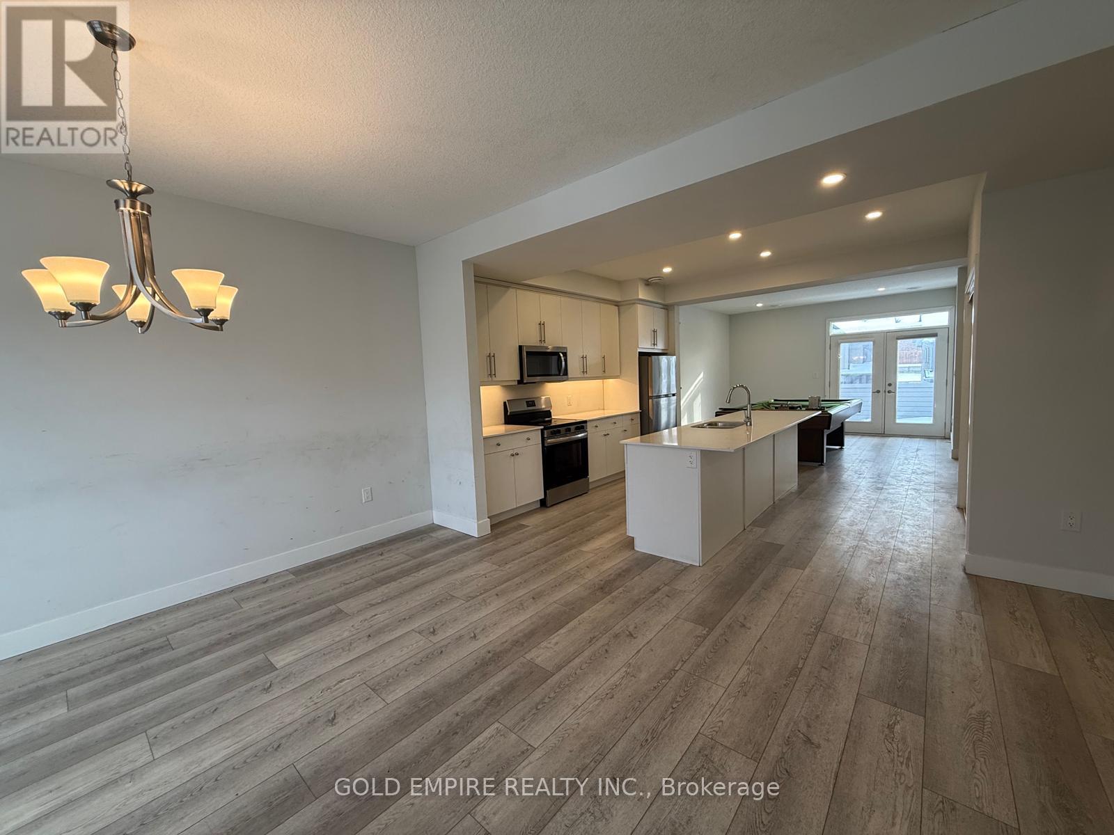 3 - 990 Deveron Crescent, London South, Ontario  N5Z 5A4 - Photo 9 - X12769434