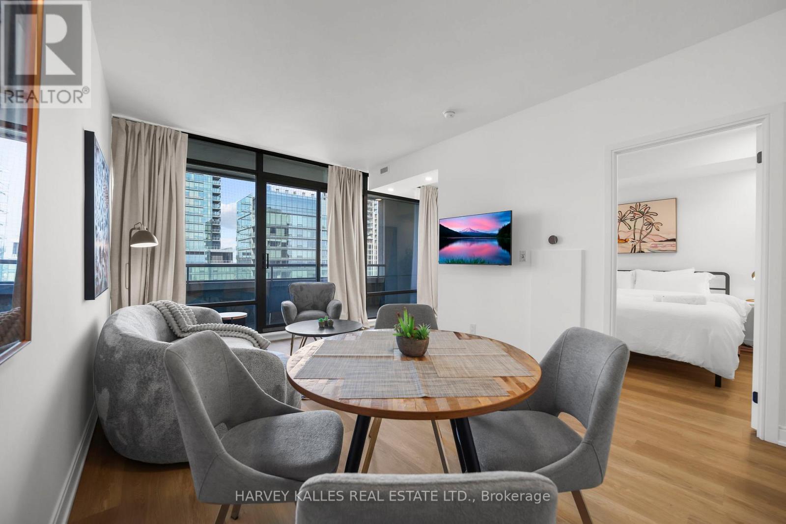 2504 - 18 Yorkville Avenue, Toronto (Annex), Ontario  M4W 0B1 - Photo 22 - C12768762