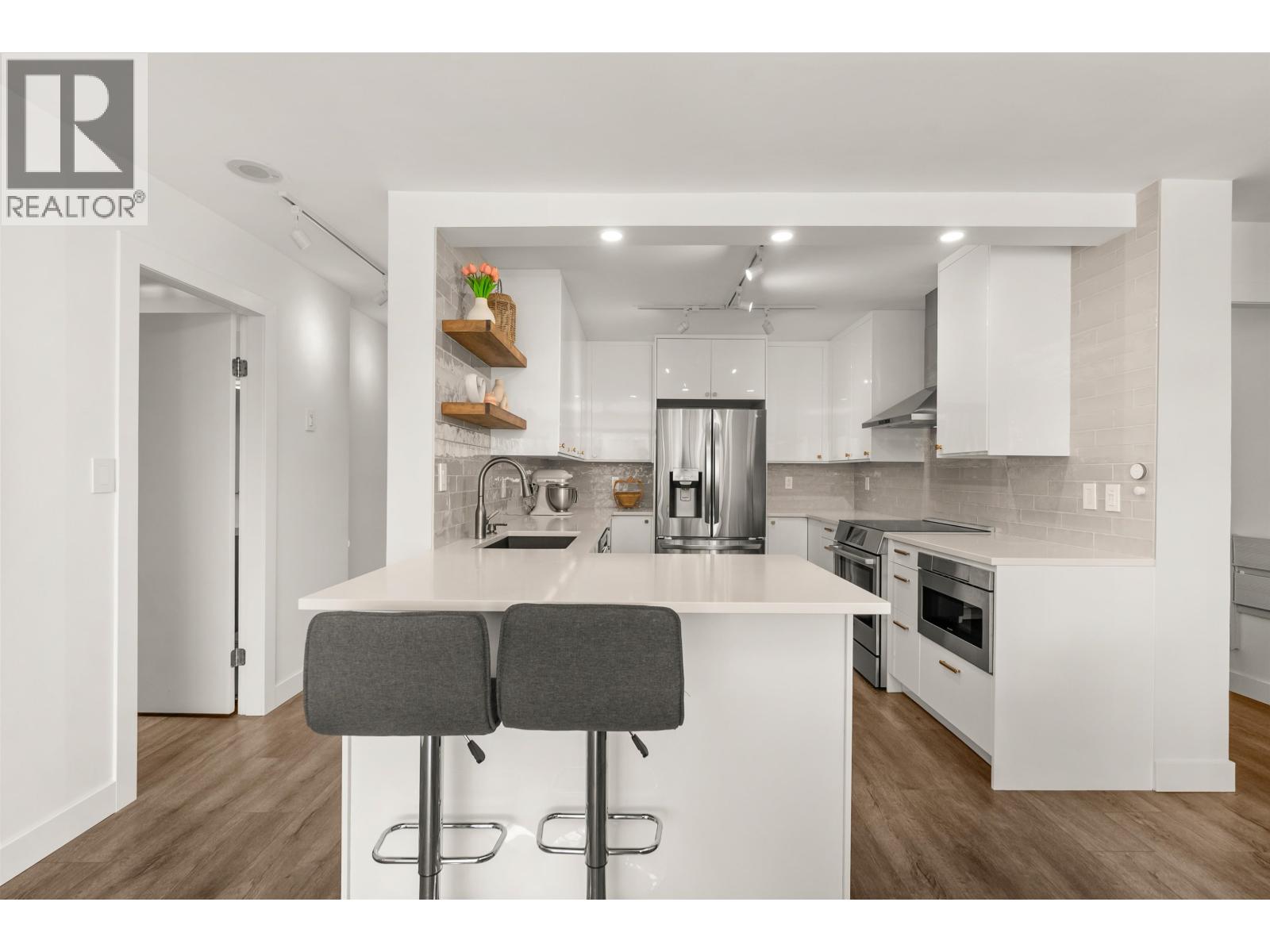 1602 8 Laguna Court, New Westminster, British Columbia  V3M 6M6 - Photo 8 - R3087715