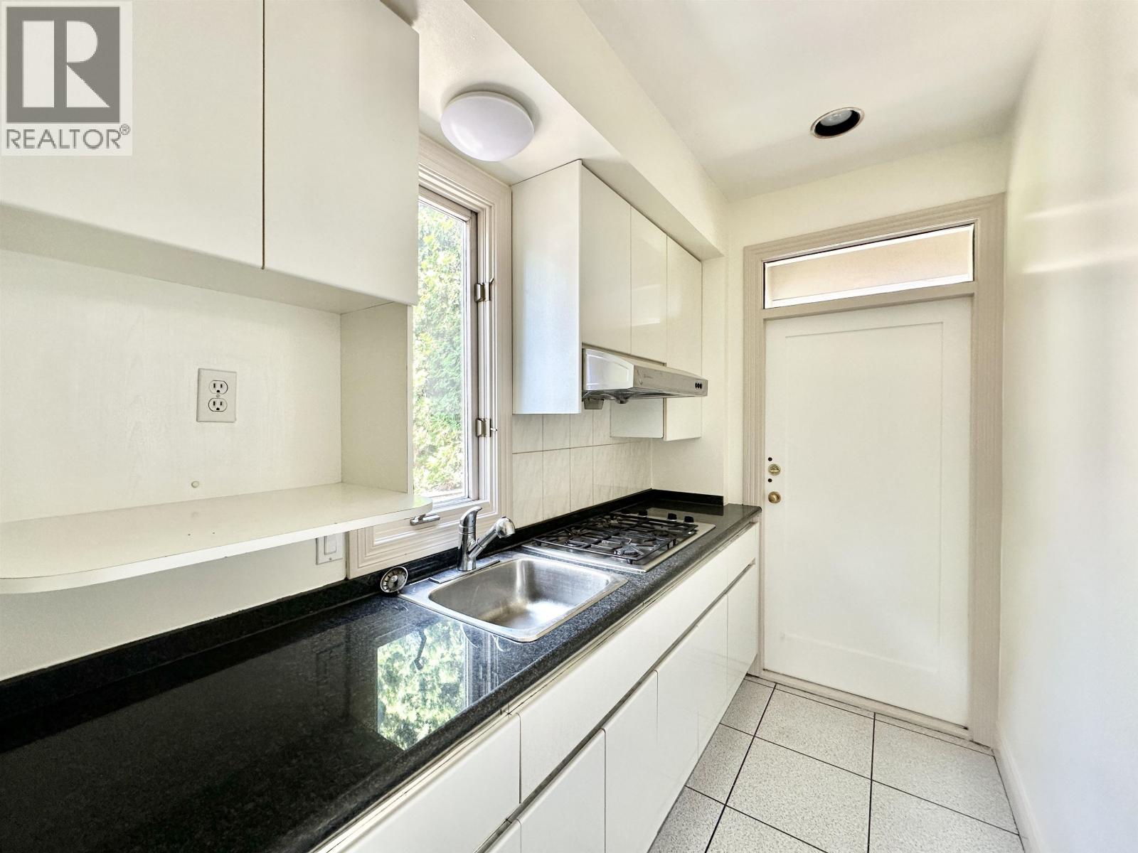 883 W 52nd Avenue, Vancouver, British Columbia  V6P 1G9 - Photo 8 - R3087714