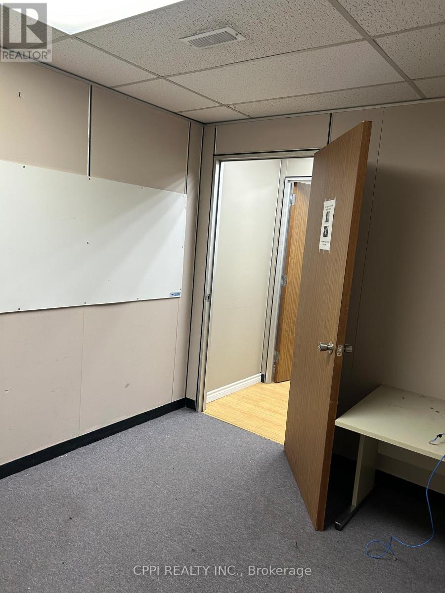 208 - 650 King Street E, Oshawa (Eastdale), Ontario  L1H 1G5 - Photo 15 - E12498190