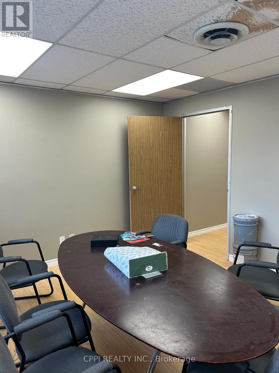 208 - 650 King Street E, Oshawa (Eastdale), Ontario  L1H 1G5 - Photo 19 - E12498190