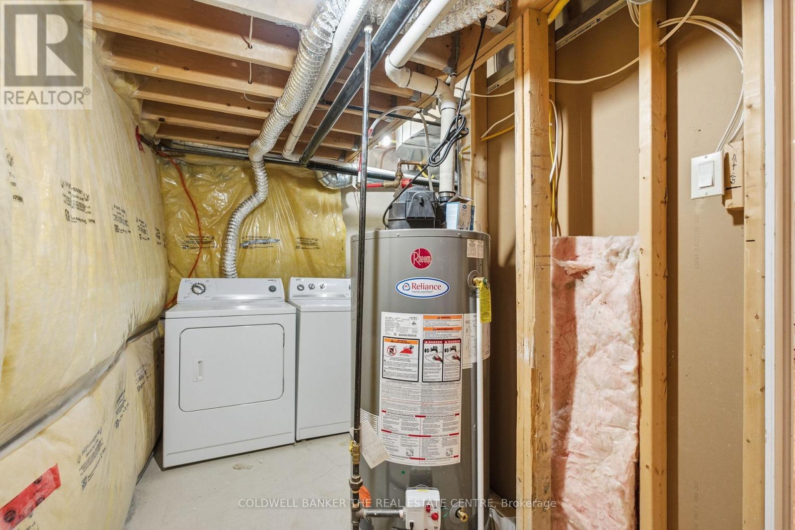 Basement - 17 Barnwood Drive, Richmond Hill, Ontario  L4E 5A3 - Photo 6 - N12769336