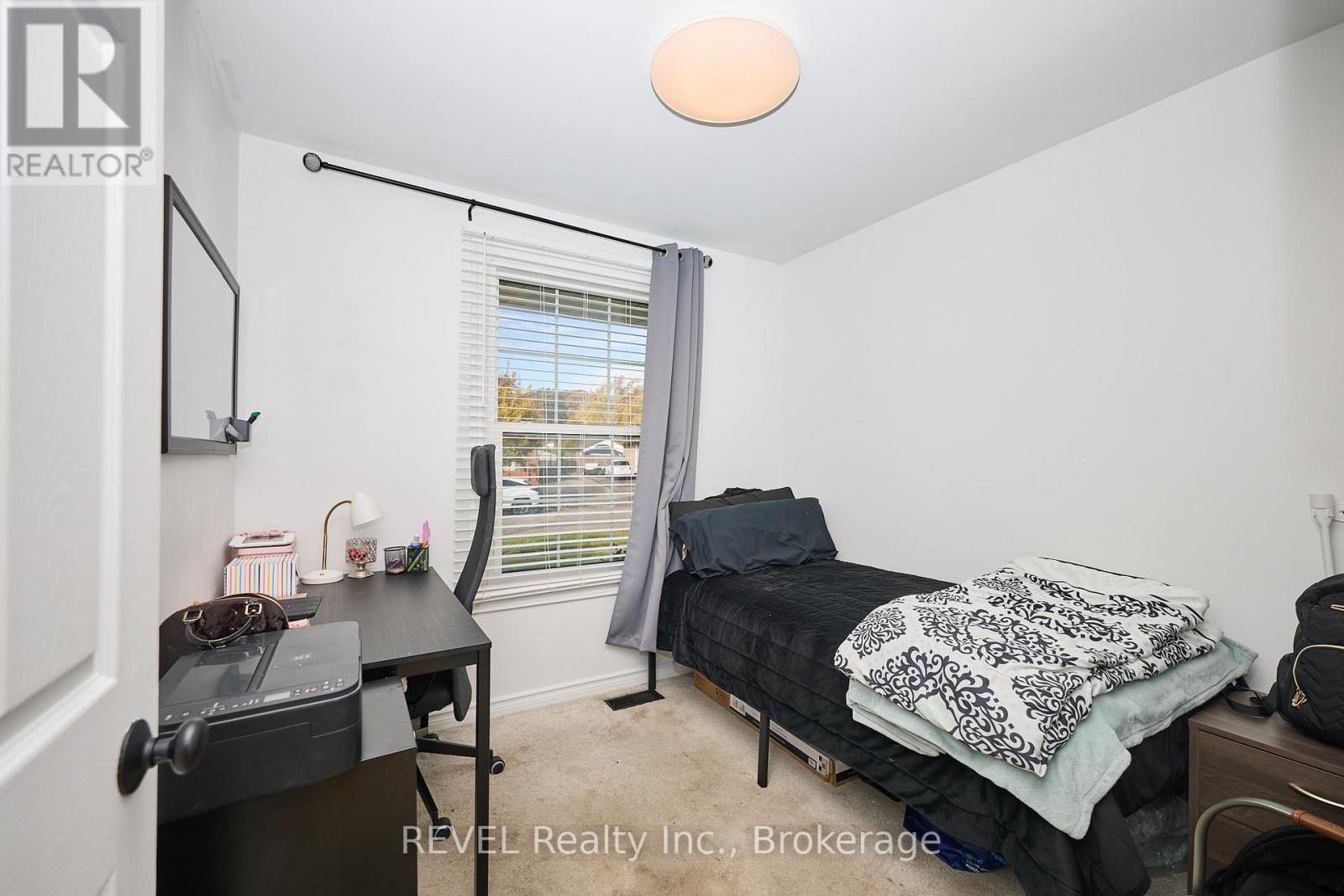 11 Newleaf Crescent, Welland, Ontario  L3C 6B4 - Photo 28 - X12769450