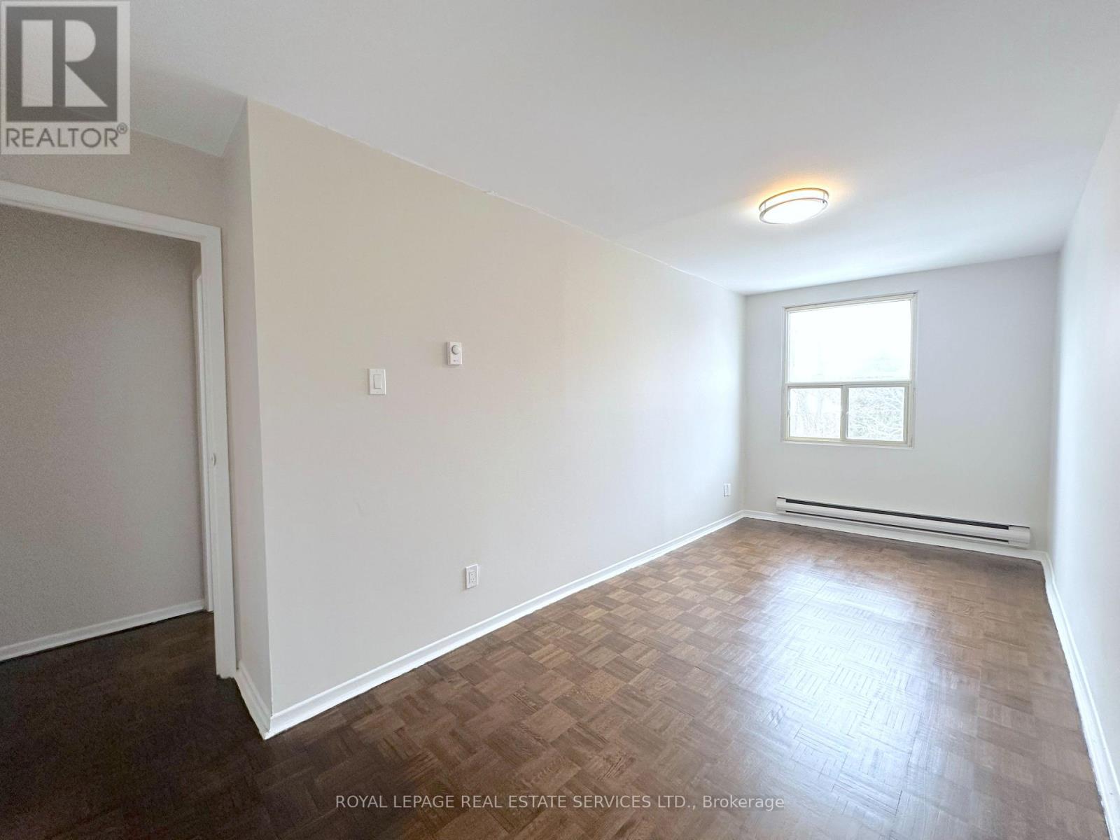 2 - 5062 Dundas Street W, Toronto, Ontario  M9A 1B9 - Photo 12 - W12769448
