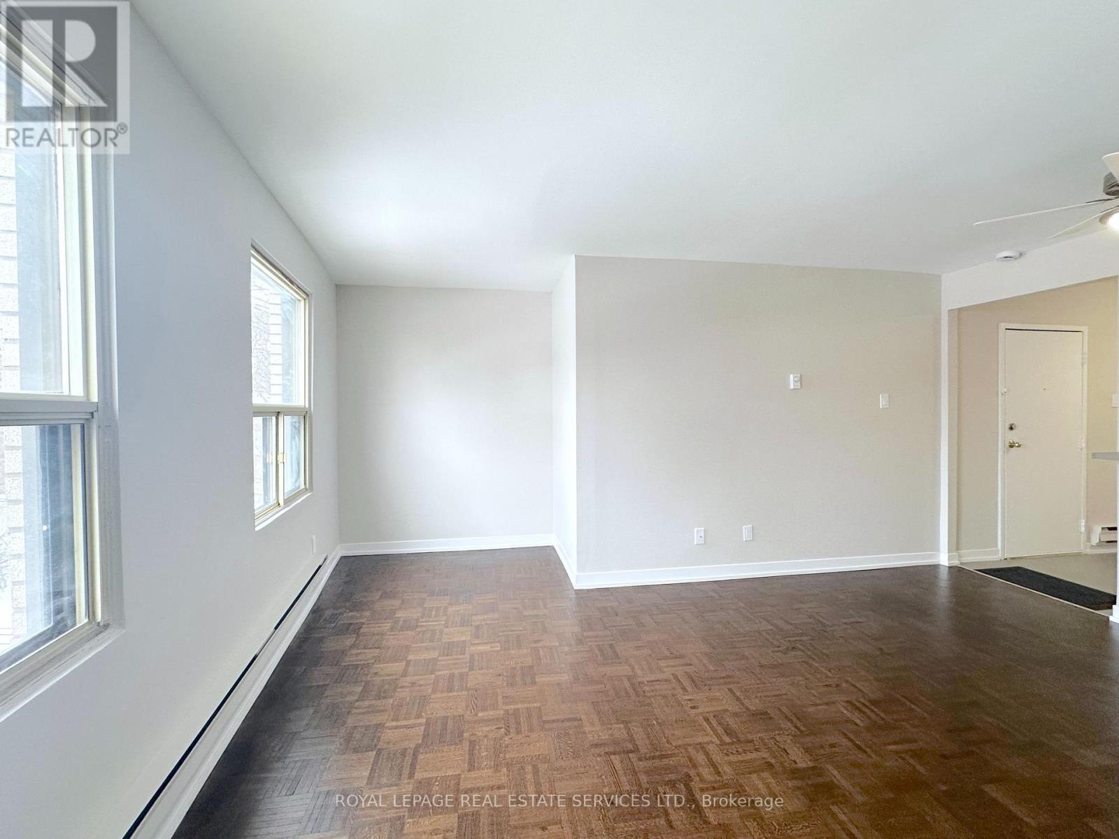 2 - 5062 Dundas Street W, Toronto, Ontario  M9A 1B9 - Photo 6 - W12769448